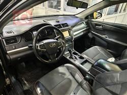 تۆیۆتا کامری